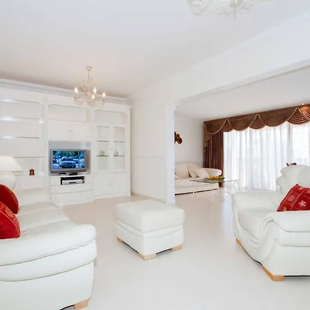 Harmony Villa Puerto del Carmen (Lanzarote)